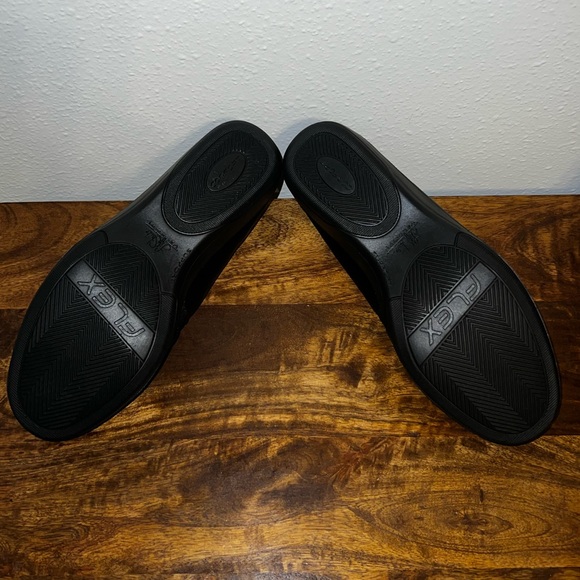 Lifestride Velocity 2.0 comfort dress Shoes - NWOB! 6.5 - Picture 4 of 6